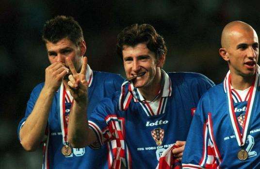 达沃苏克左脚拉小提琴,达沃苏克皇马进球