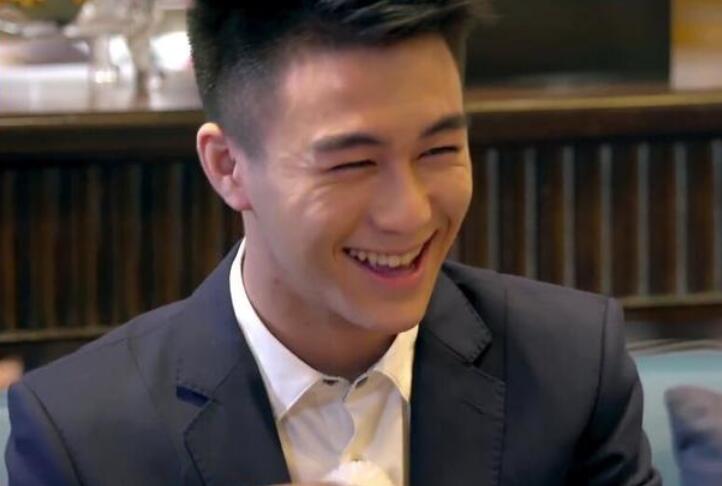 何猷君分享追求奚梦瑶过程,何猷君用什么方式打动奚梦瑶的心