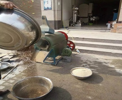 农村大爷开榨油坊,老赵家榨油坊