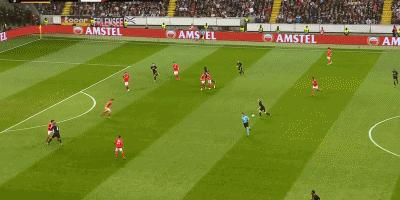 德甲联赛法兰克福取胜,法兰克福捍卫德甲荣耀欧联冠军