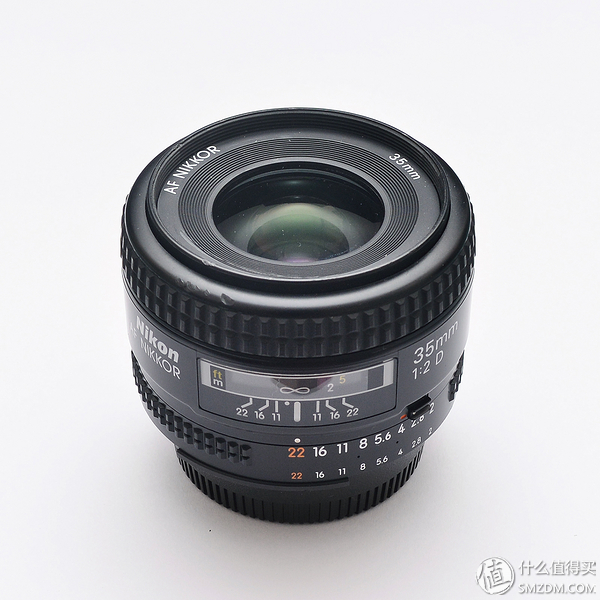 专业摄影师必备的定焦镜头,只选一只人像定焦镜头推荐