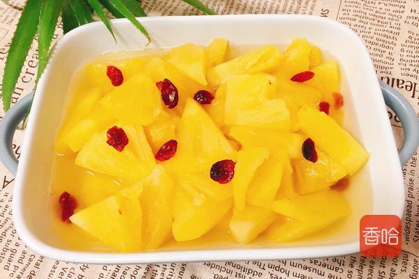 菠萝炒肉菠萝要泡盐水吗,菠萝咕咾肉菠萝要泡盐水吗