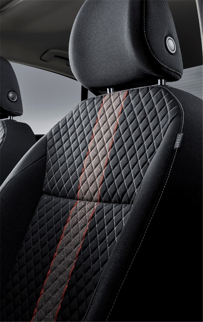 2017款凌渡230tsidsg风尚版怎么样,2019款凌渡230tsidsg怎么样