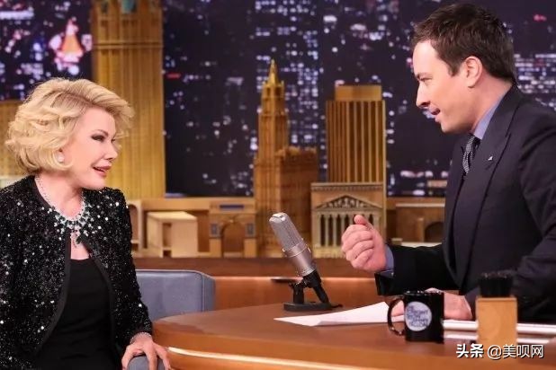 整容739次、喜剧教母、毒舌女王...麦瑟尔的原型才是真的了不起