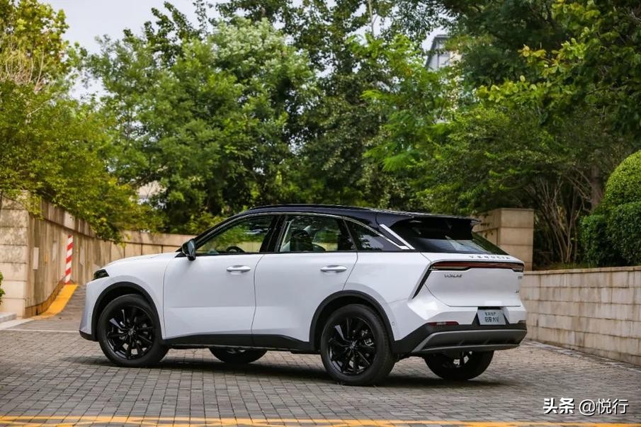 东风日产启辰大v详细测试,启辰大v喜气版