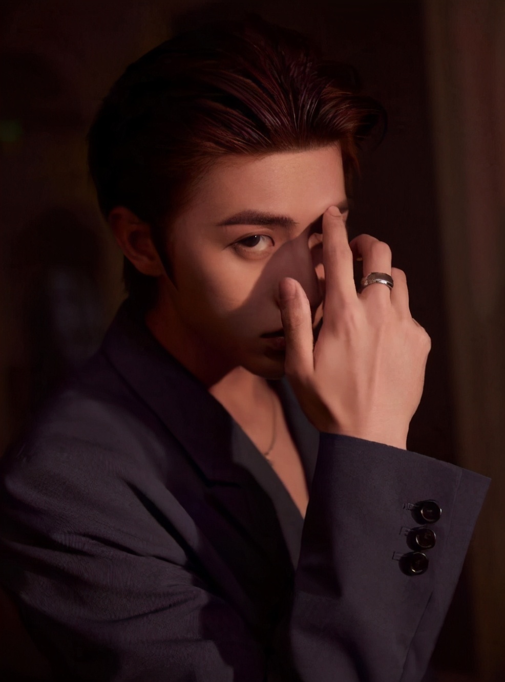 鑲栨垬鏂扮患鑹哄厓姘旀弧婊$殑,鑲栨垬绌洪檷鐑悳鍚稿紩鐑害