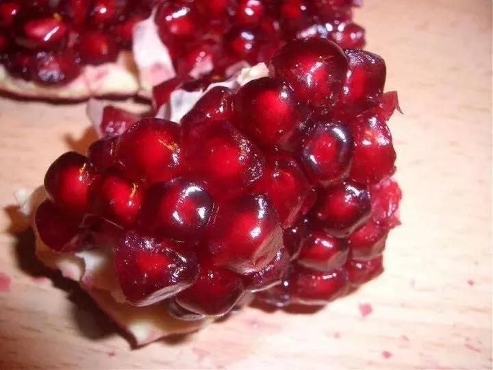 蒙自石榴简介,蒙自石榴位置