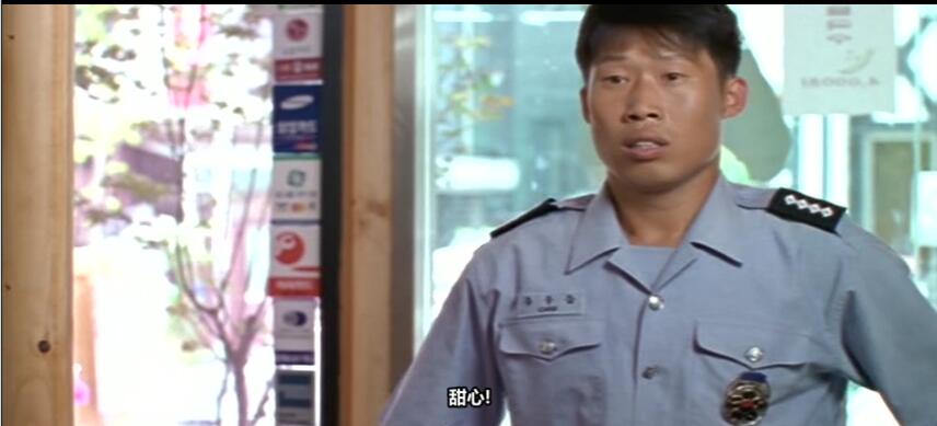 韩国一部黑色幽默的电影,韩国无厘头搞笑电影推荐