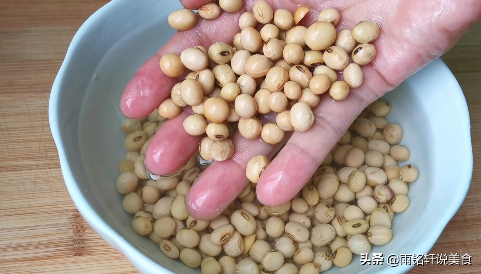 什么方法才能把鸡肉煮烂又不伤皮,煮不烂的鸡肉怎么样才能让它煮烂