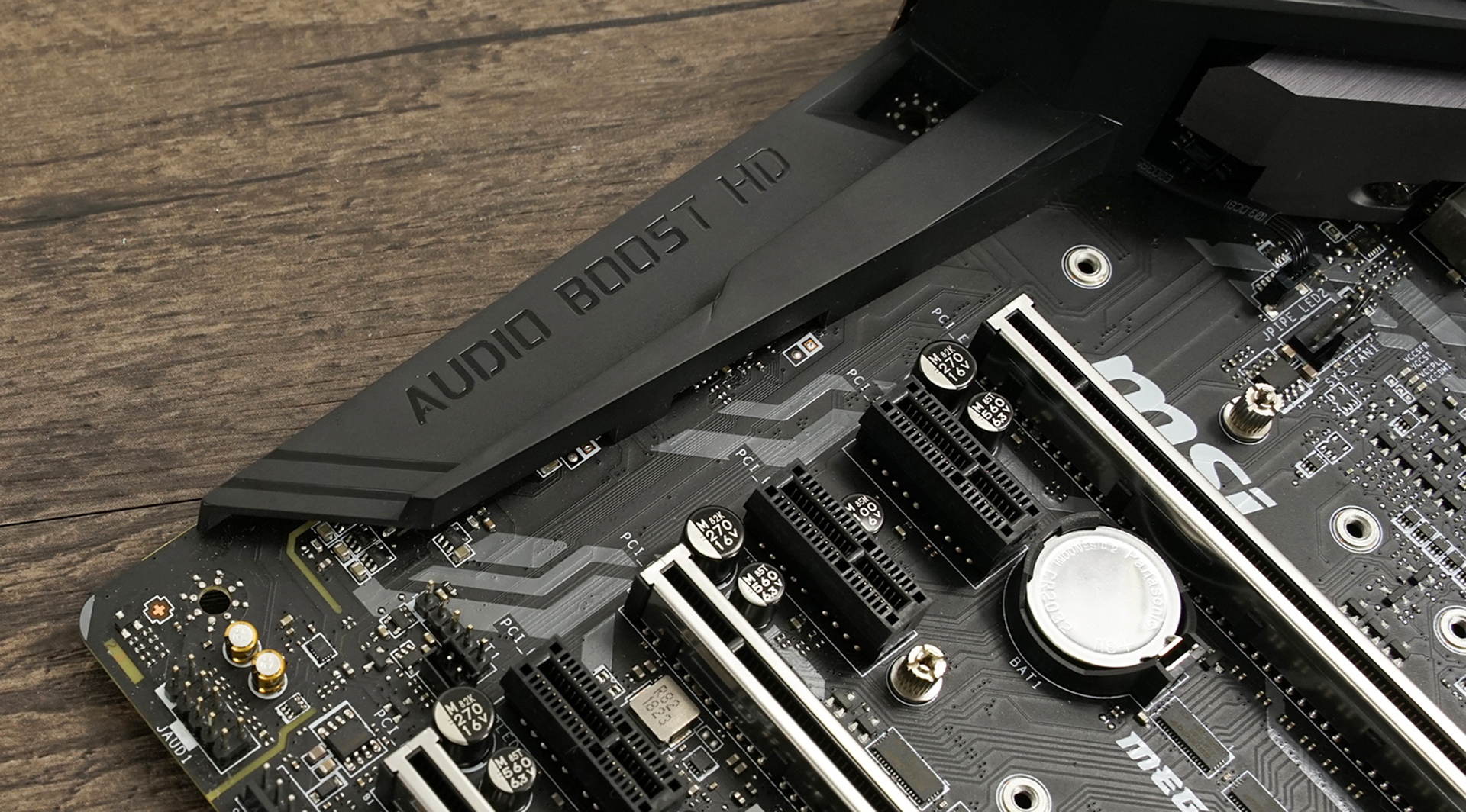 中奖了一个300元的散热却去装了台万元游戏主机？