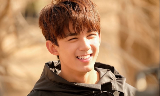 吴磊采访说自己不够成熟,吴磊采访说自己还不够成熟