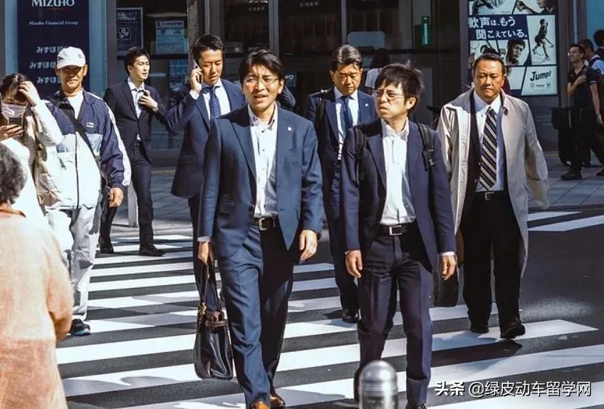 日本留学生留日本工作容易吗,日本留学生的就业与薪酬