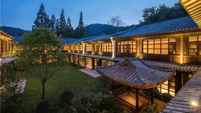 半边山下｜西湖景区中心的奢华五星酒店，杭州本地人都眼馋