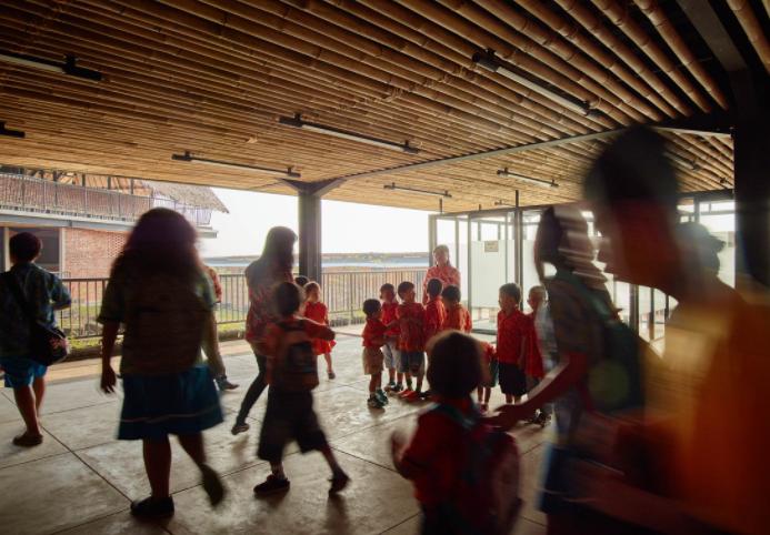 印尼杀了50万华人的原因,印尼杀了50万华人纪录片