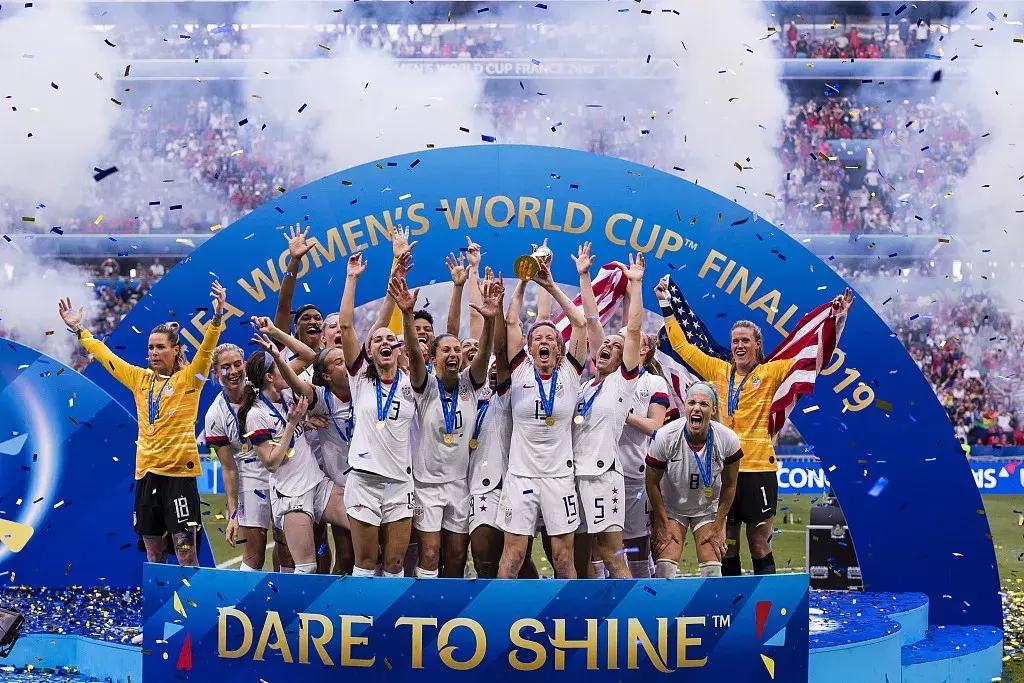 这不止是她们的战斗