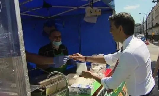 英镑走强最新,英镑大涨原因