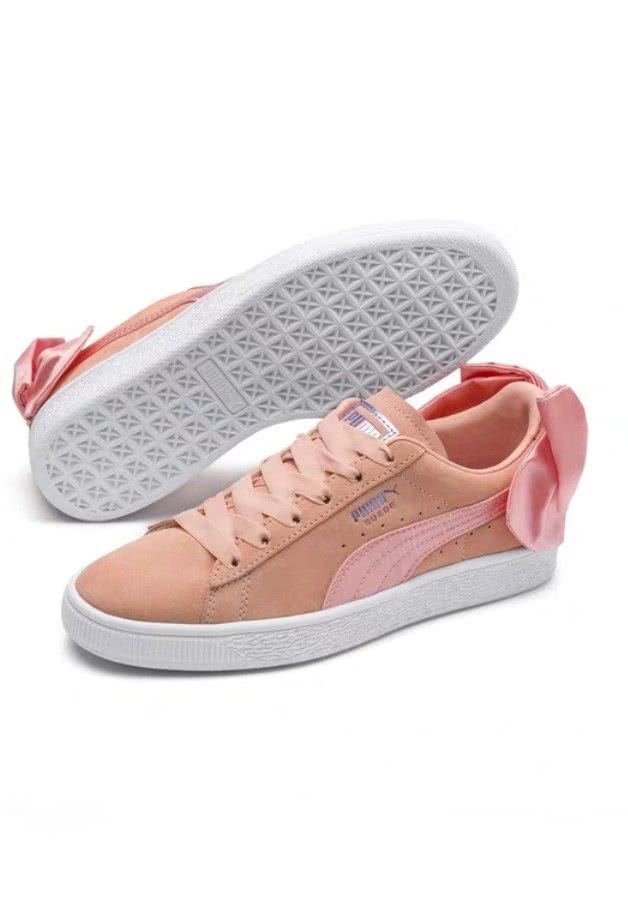 彪马蕾哈娜丝带蝴蝶结板鞋,确认过眼神是买得起的鞋