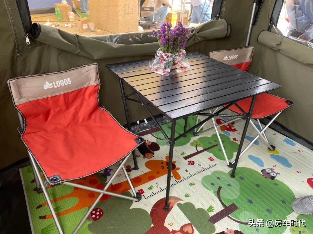 拖挂折叠小房车,小型越野露营折叠房车