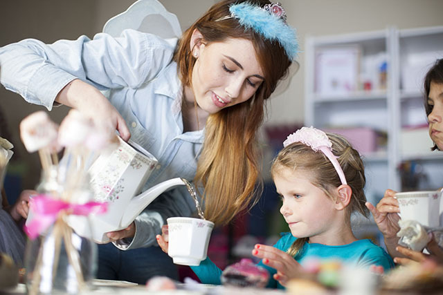 怎么教零基础的5岁孩子学英语,孩子刚开始怎么学英语零基础入门