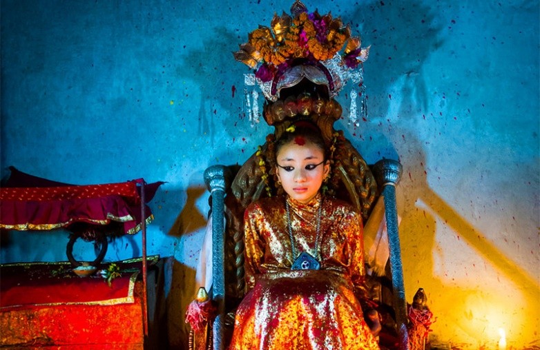 尼泊尔活女神的童年,尼泊尔活女神小时候