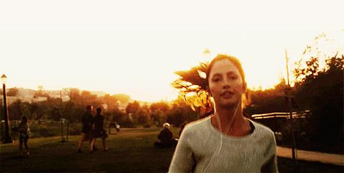 比悲伤更悲伤的青春,比悲伤更加悲伤的事