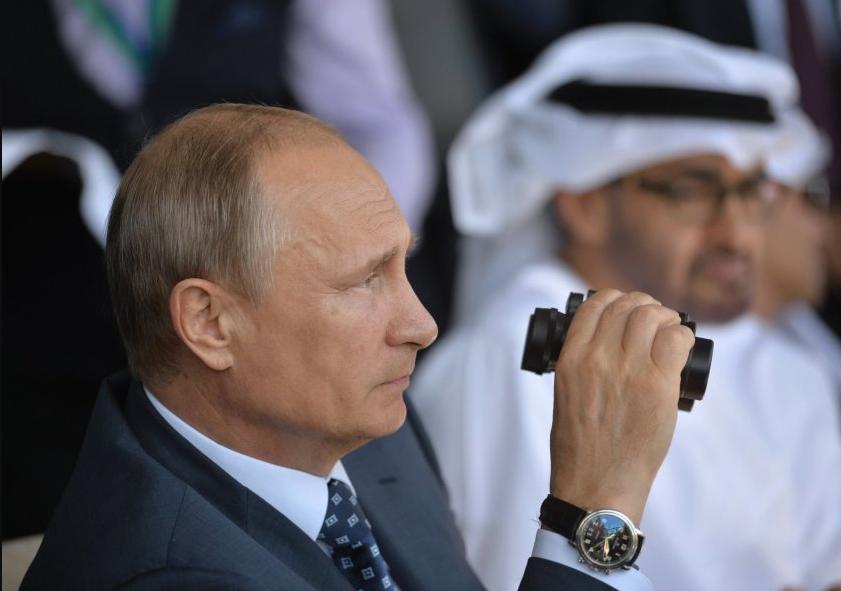 普京防护服,普京保镖衣服里面是什么