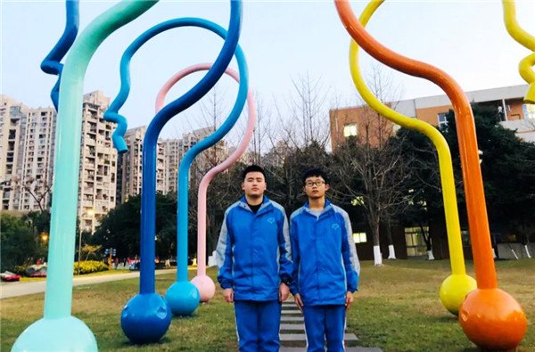 参观成都七中高新校区,成都七中实验学校温江校区