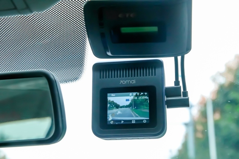 70迈行车记录仪a400a500哪个好,70迈行车记录仪a400怎样查看回放