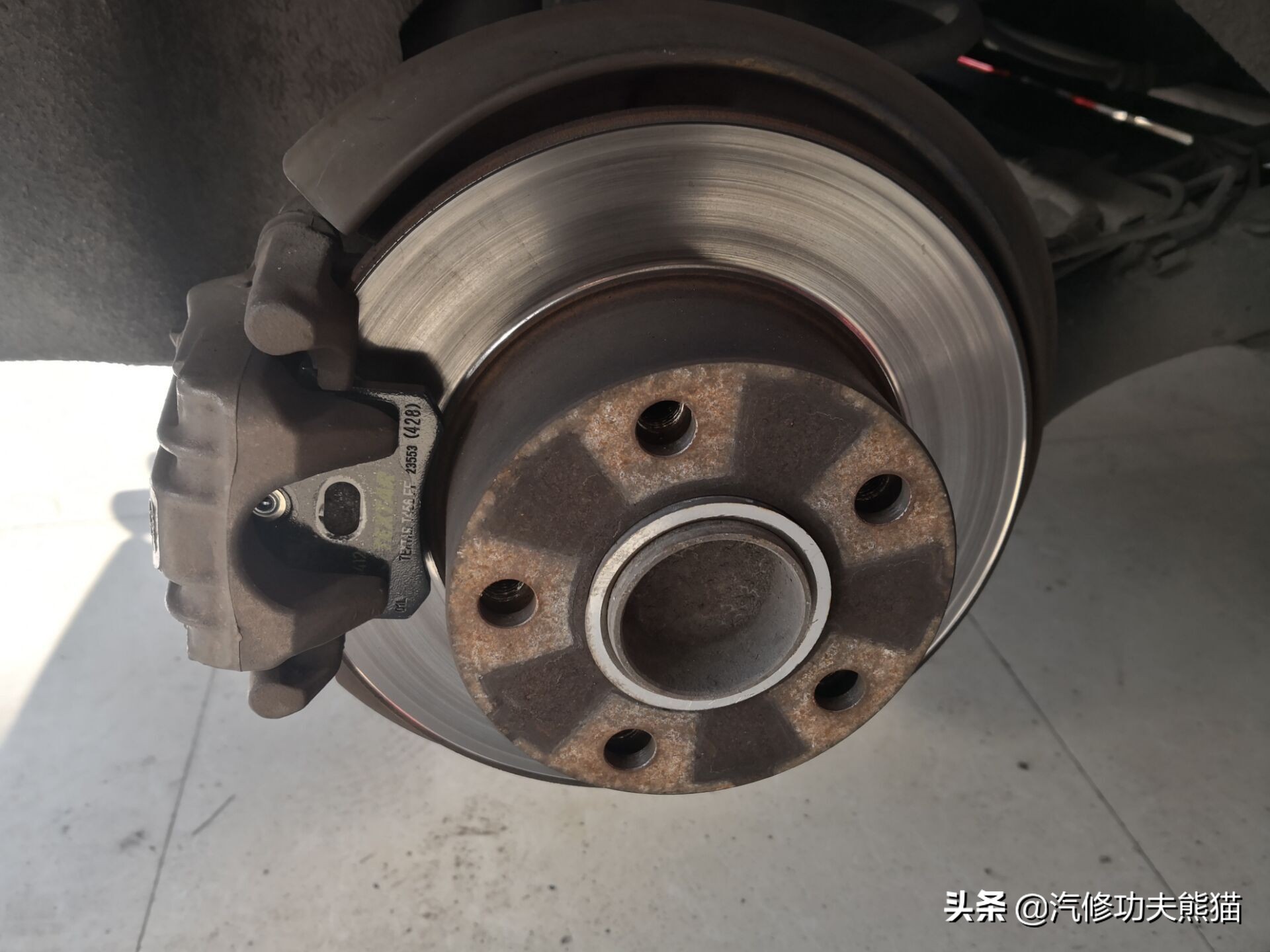 奥迪a6老款升级新款全过程,面目全非的23w公里的奥迪a6