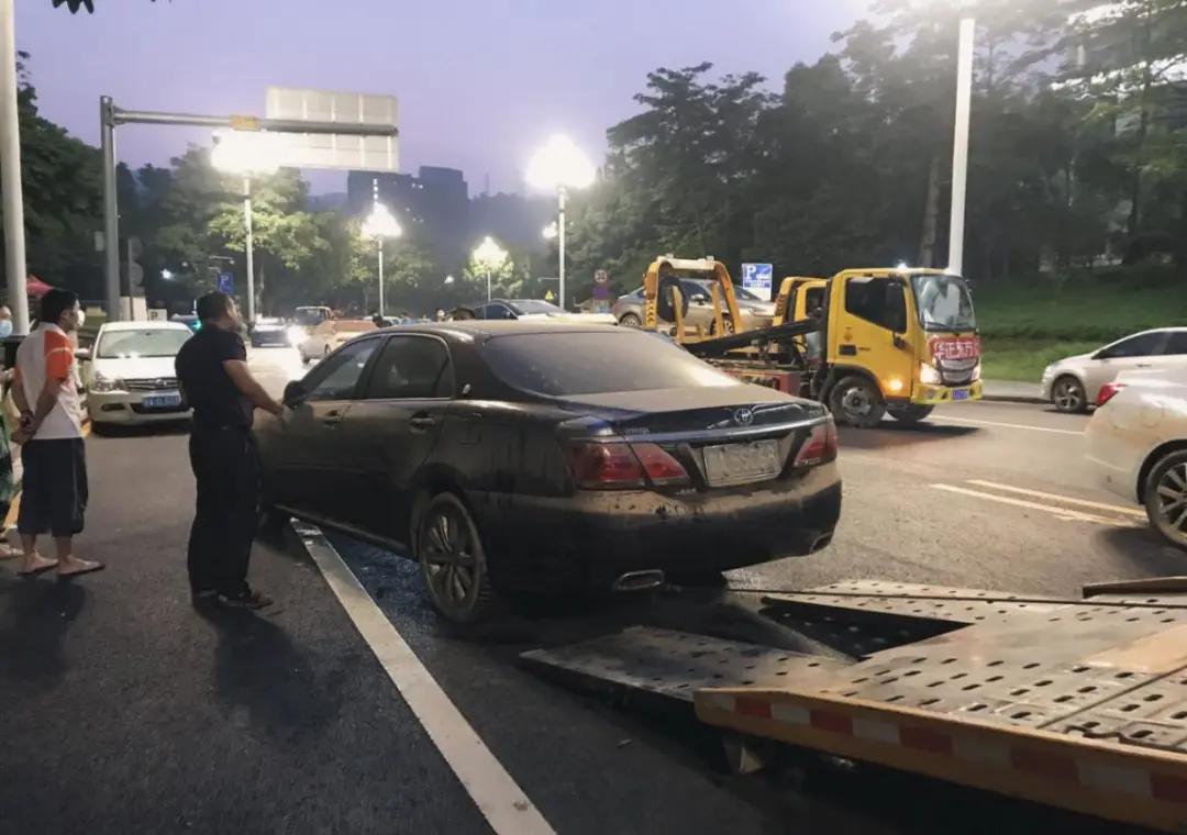 车辆被水泡了怎么处理,车辆被水泡保险怎么报