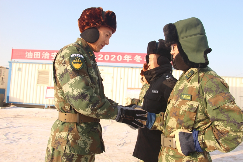 扎根岗位，青春无悔---记西北油田治安消防中心特勤三队班长张弛