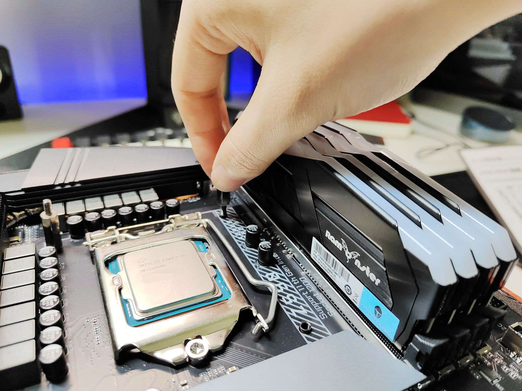 技嘉z590小雕pro评测,技嘉z590丐版评测