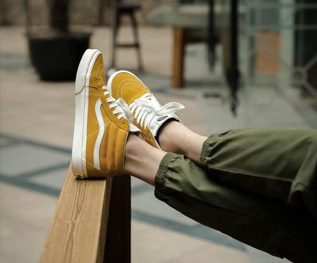 鞋柜不可缺少的一款鞋,你的鞋柜里缺一双新鞋子