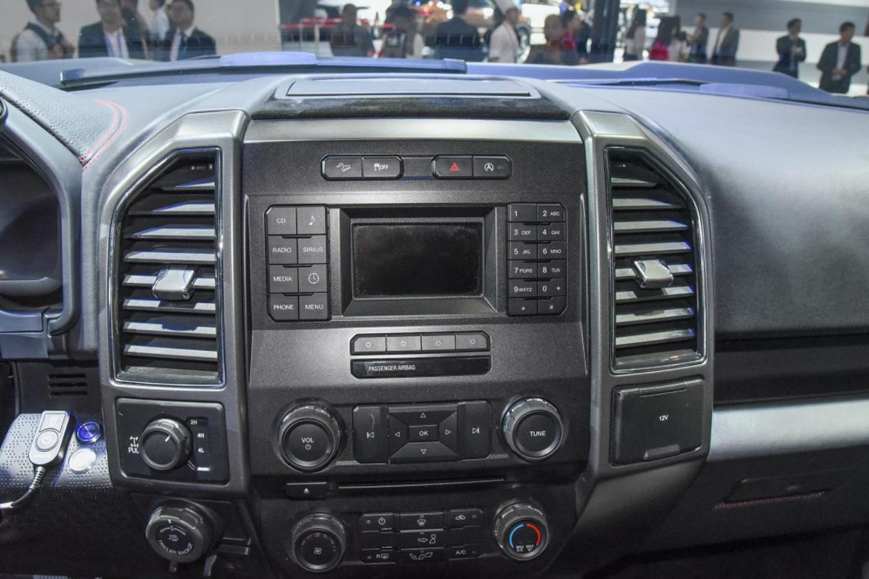 怪兽乔治巴顿越野车,可以越野的乔治巴顿