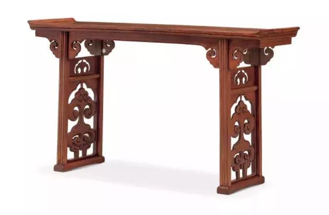 永涛集团｜又一款黄花梨高束腰三弯腿榻拍出3105万元！