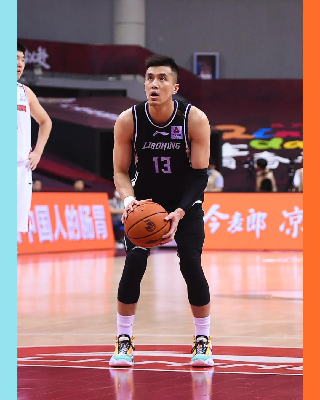 cba今日球鞋上脚一览,今日cba球鞋上脚一览