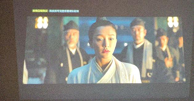 小客厅投影仪安装设计,客厅装个幕布不装投影仪