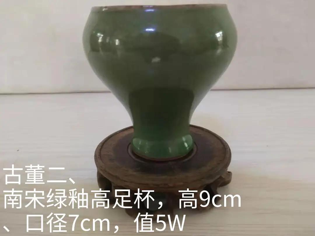 游泳除了仰泳蛙泳自由泳还有什么,在水里会游泳的人