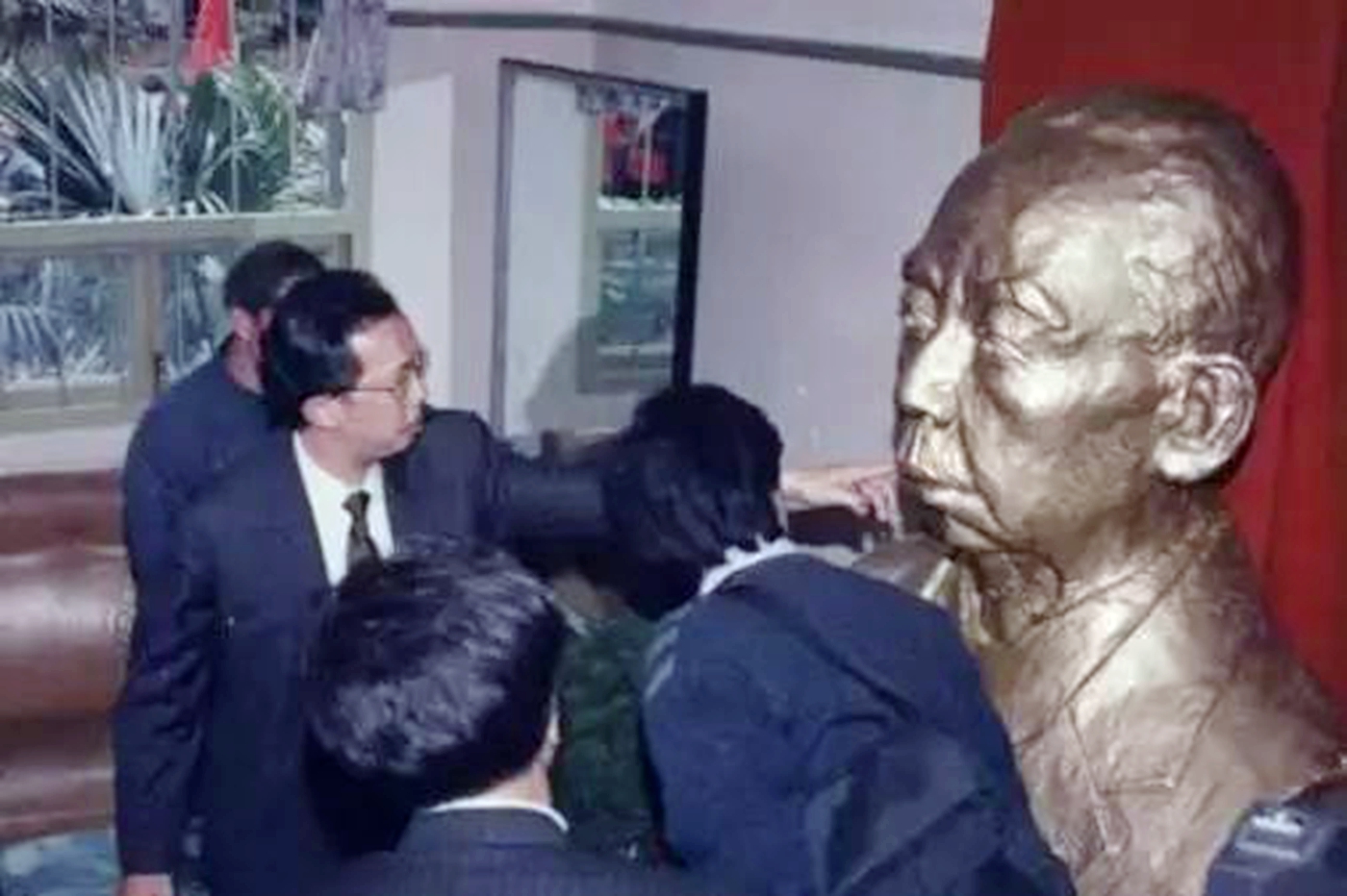 印尼丁香烟王国掠影：东爪哇小城华人巨无霸企业之前世今生