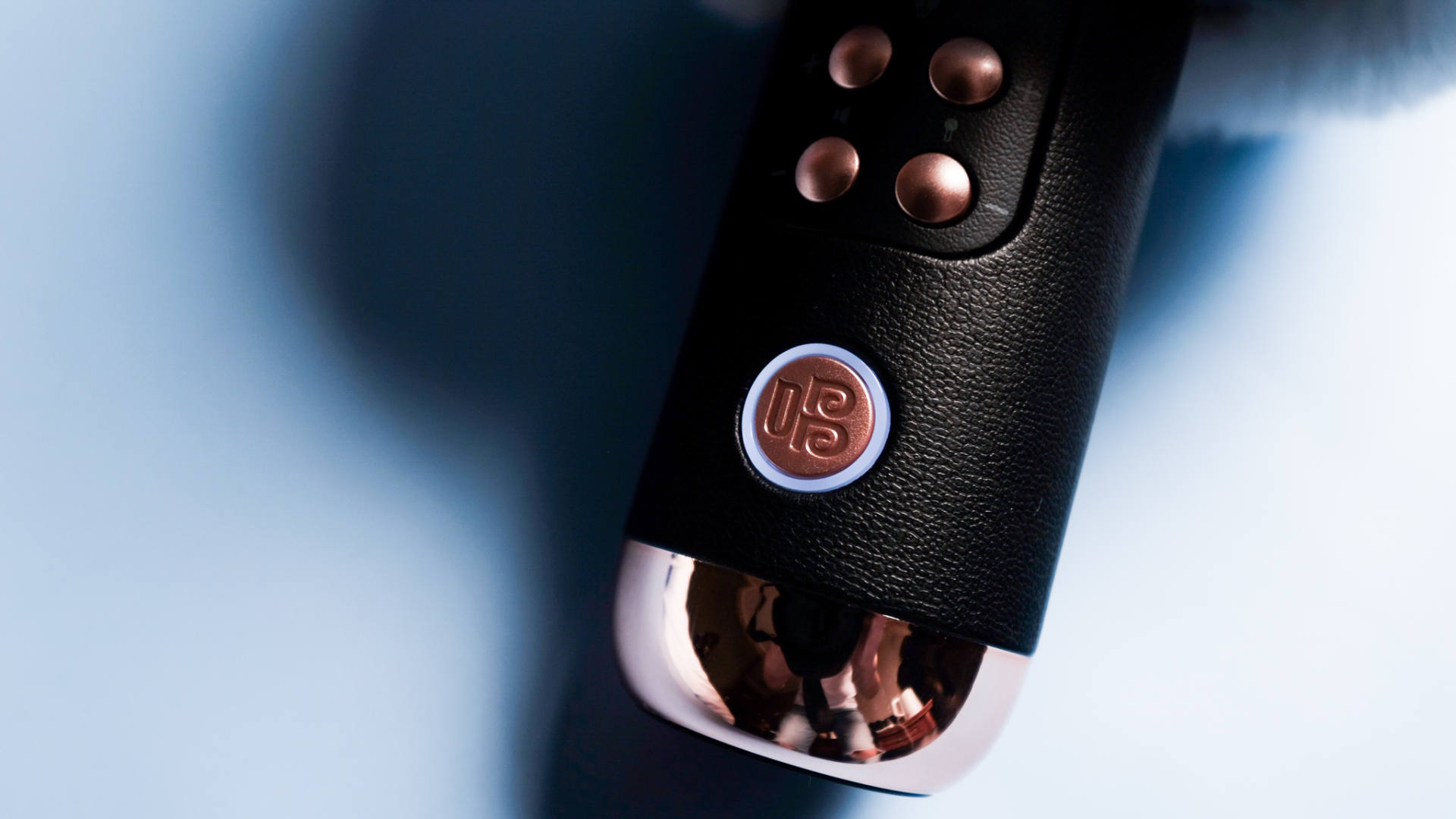 jblkmc650涓庡敱鍚у皬宸ㄨ泲g3瀵规瘮,鍞卞惂灏忓法铔嬪竷鏈楃唺鐑反