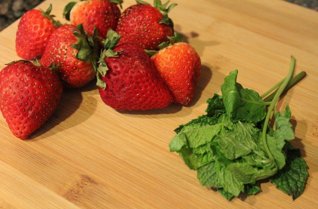 最有效的抗痘痘方法,对抗痘痘的便宜好用药膏