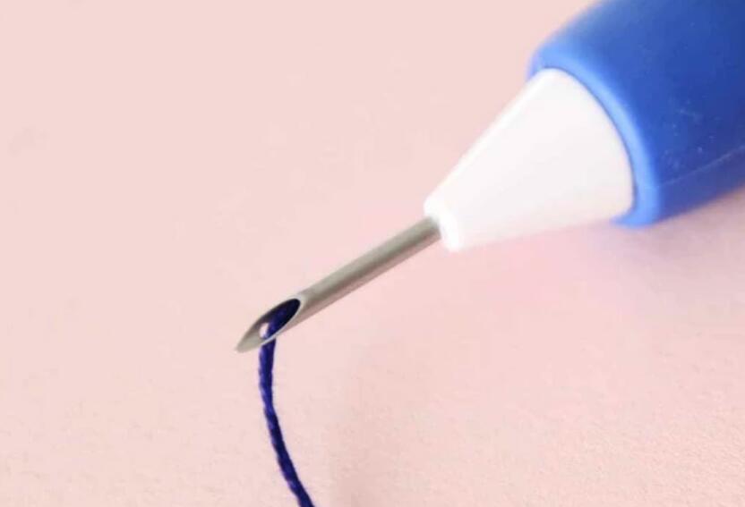 俄罗斯戳戳绣十字绣教程,妈妈在做十字绣