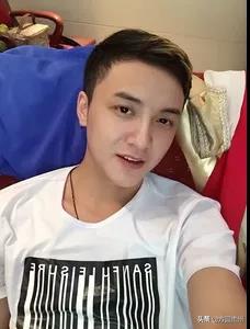 贵阳最好的外国语学校,贵州铜仁外国语学校