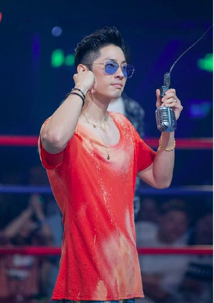 12位狮子座男星：王凯温柔靠谱，孙红雷热情，而他自带光环BGM