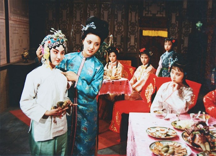 红楼梦中的末世指的是什么,红楼梦中末世与明清末世的对比