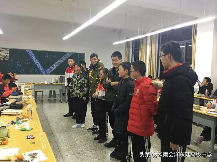 鍙堟槸鍒汉瀹剁殑瀛︽牎,鍙堟槸鍒汉瀹剁殑瀛╁瓙瀹屾暣瑙嗛