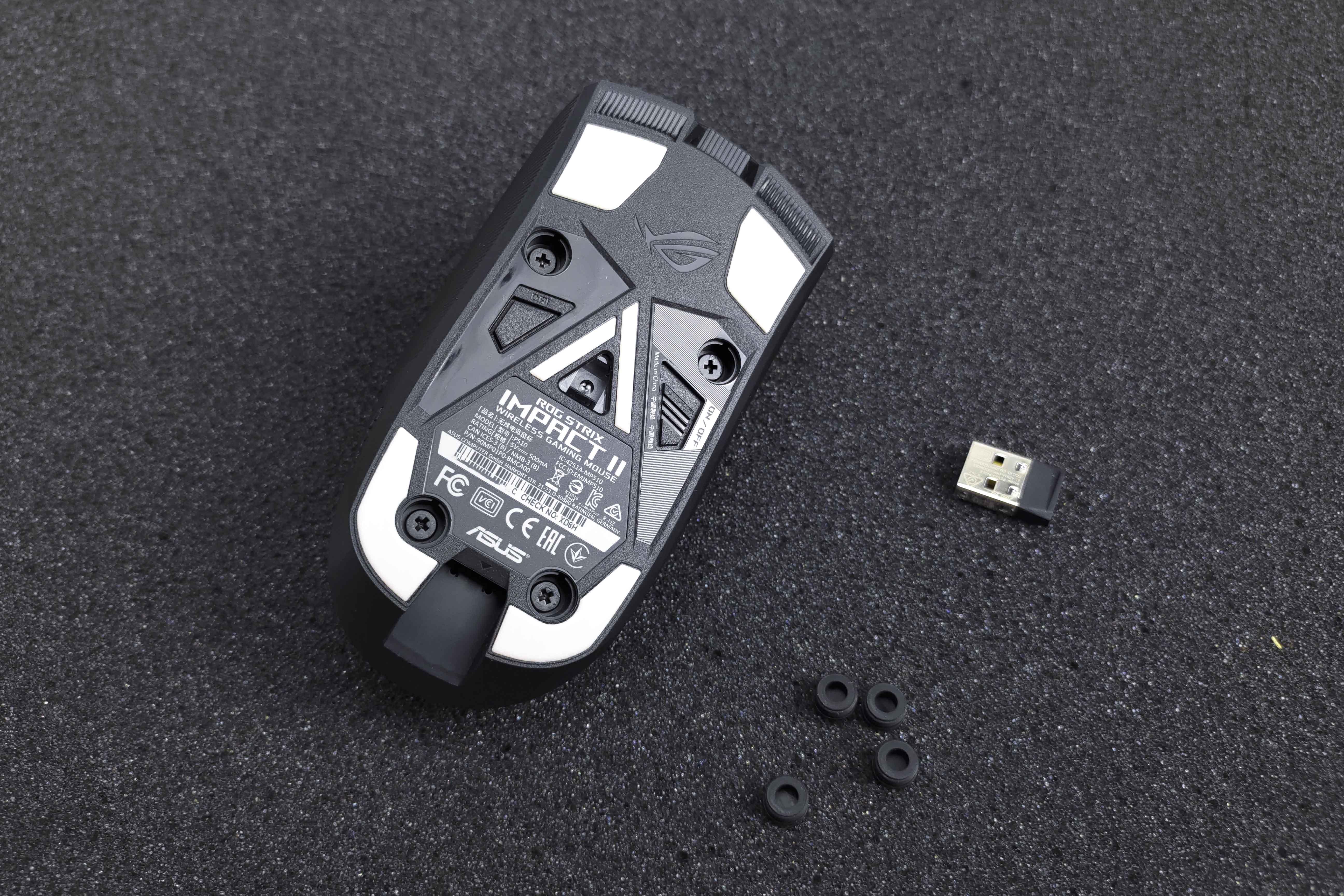 rog影刃2无线版鼠标拆解评测,rog月曜白影刃2鼠标测评