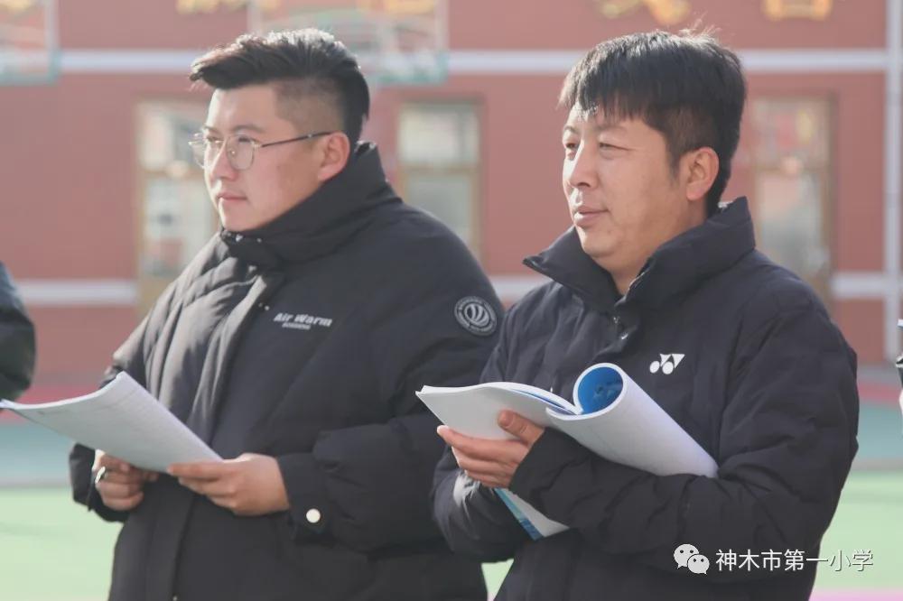 神木第一小学拔河比赛,小学体育优质课简报