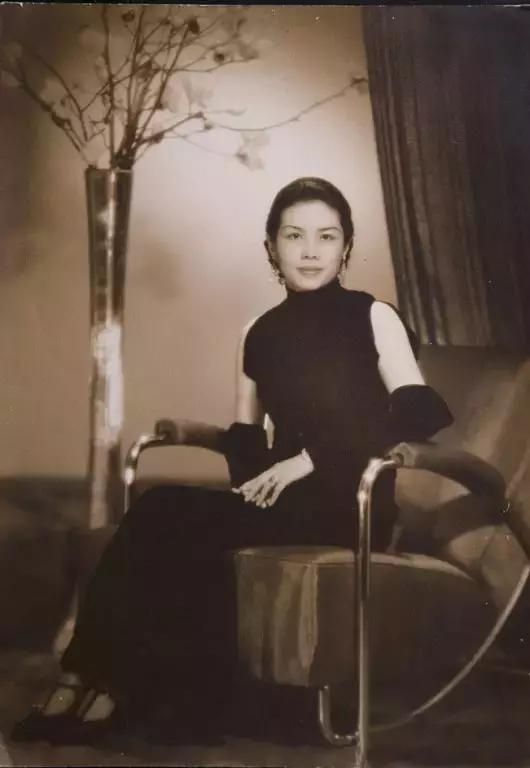 旗袍的倾国倾城,旗袍女人一种倾国倾城的美