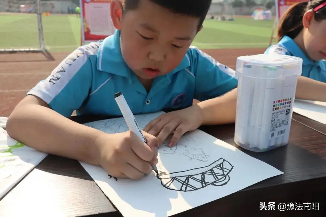 建党百年学校组织的迎七一活动,邓州市庆祝建党100周年活动选拔赛